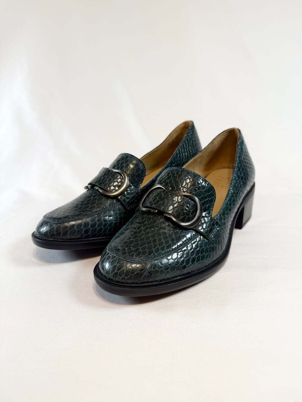 Naturalizer Teal Green Snake Embossed Leather Block Heel Loafers Womens 7.5W Pew